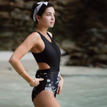 Load image into Gallery viewer, Women&#39;S Sexy Siamese Small Clear Swimsuit Popular Print Swimsuit Bikini Swimsuit Sexy Swimwear Holiday Spa Swimwear
